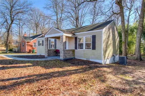 400 Oakview Rd, High Point, NC 27265 photo 19