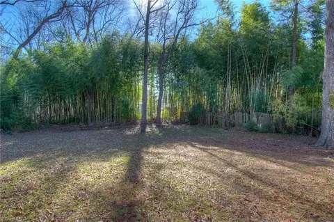 400 Oakview Rd, High Point, NC 27265 photo 21