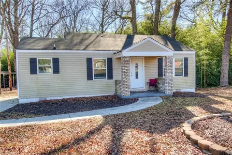400 Oakview Rd, High Point, NC 27265