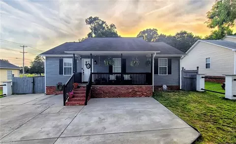 512 Meredith St, High Point, NC 27260 photo 1