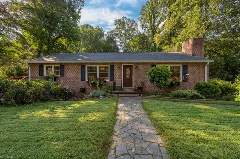 313 Coffey Ave, North Wilkesboro, NC 28659