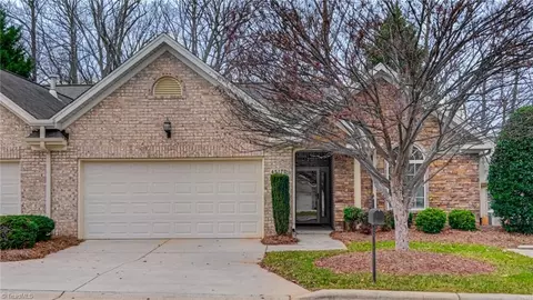 4517 Apt D Lake Jeanette Rd, Greensboro, NC 27455