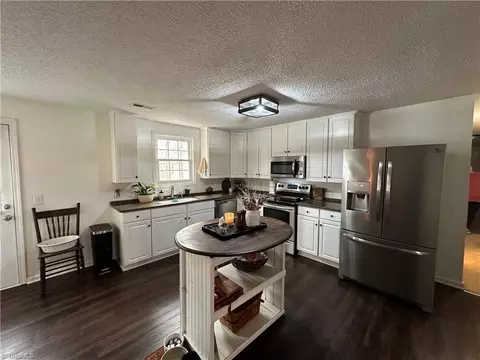 368 Salisbury St E, Denton, NC 27239 photo 8