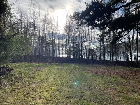 874 Scout Rd, Lexington, NC 27292