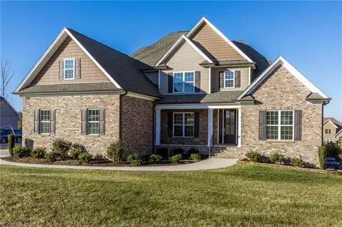 7901 Honkers Hollow Dr, Stokesdale, NC 27357