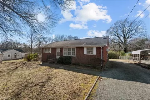 800 Buckner St, Burlington, NC 27217