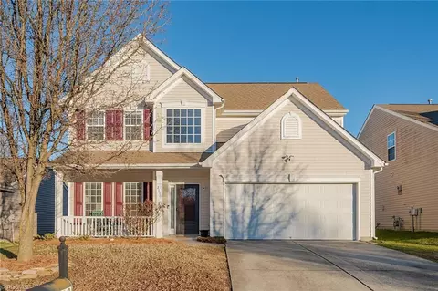 2110 Cliffvale Dr, High Point, NC 27262