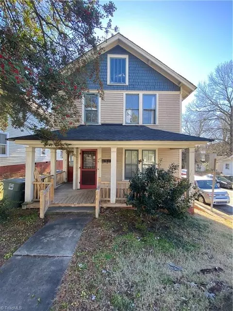 925 Walker Ave, Greensboro, NC 27403