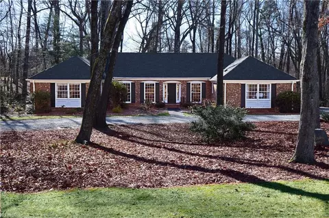 5605 Scotland Rd, Greensboro, NC 27407