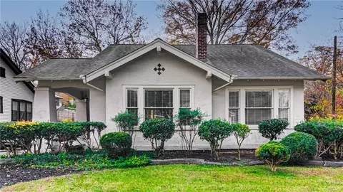 1009 Hampton St, Greensboro, NC 27401
