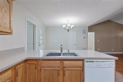 2189 Regency Dr, Randleman, NC 27317 photo 17