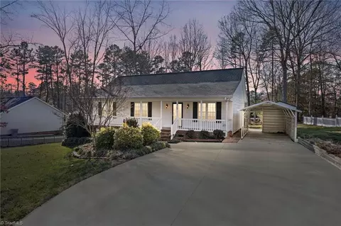 2189 Regency Dr, Randleman, NC 27317 photo 46