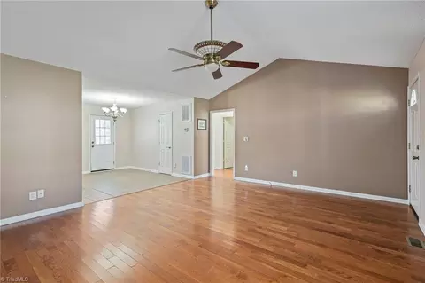 2189 Regency Dr, Randleman, NC 27317 photo 10