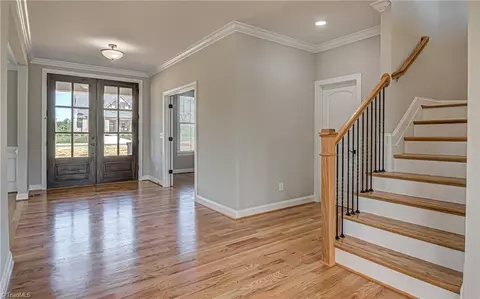 2012 Bob Jessup Dr, Greensboro, NC 27455 photo 8