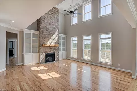 2012 Bob Jessup Dr, Greensboro, NC 27455 photo 4