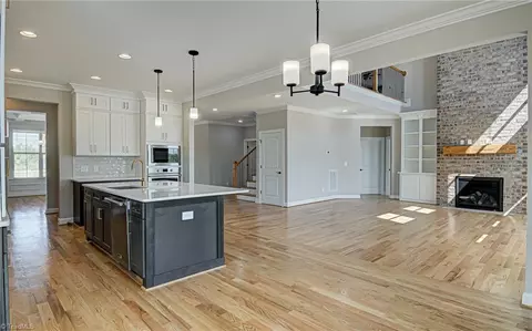 2012 Bob Jessup Dr, Greensboro, NC 27455 photo 21