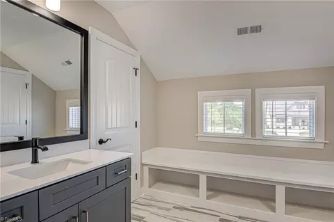 2012 Bob Jessup Dr, Greensboro, NC 27455 photo 33