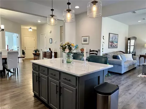 119 Centerpiece Dr, High Point, NC 27265
