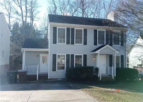 10 Planters Wood Trl, Greensboro, NC 27407
