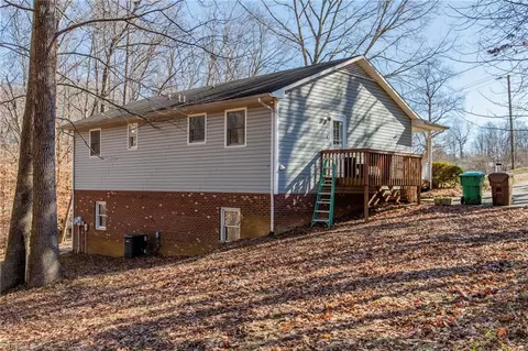 4259 Forest Manor Dr, Trinity, NC 27370 photo 11