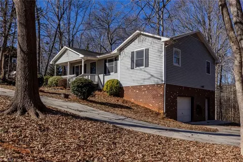4259 Forest Manor Dr, Trinity, NC 27370 photo 7
