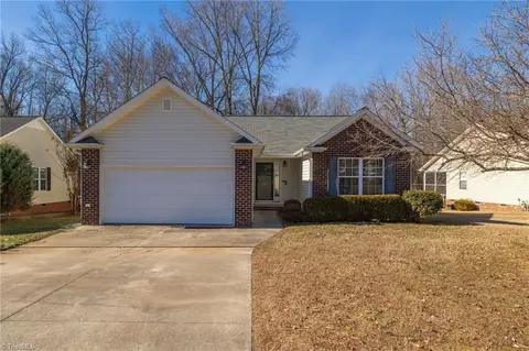 1990 Denise Ln, Winston Salem, NC 27127