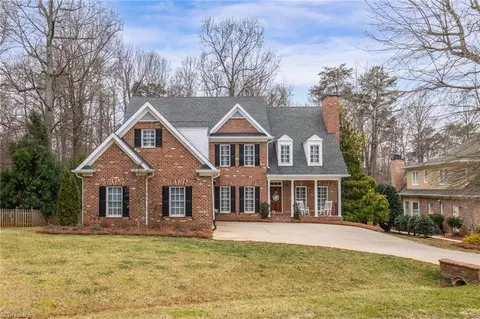 17 Rosebay Ln, Greensboro, NC 27455