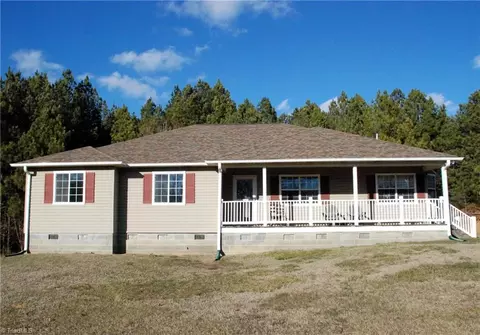 6615 Burgess Kivett Rd, Ramseur, NC 27316