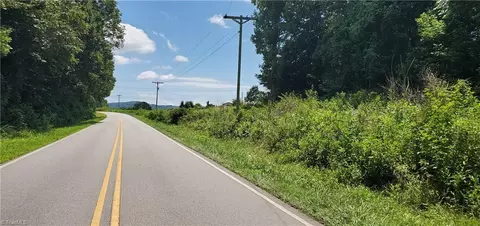 400 Mathis Mill Rd, Roaring River, NC 28669 photo 8