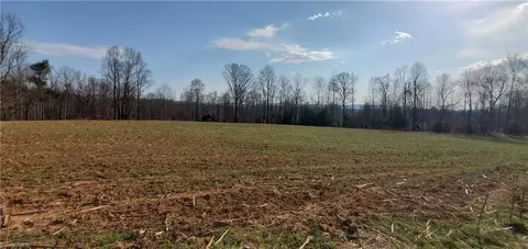 400 Mathis Mill Rd, Roaring River, NC 28669 photo 28