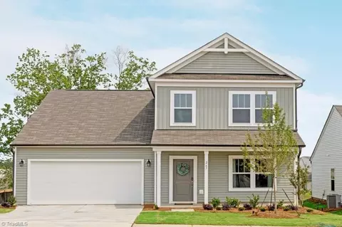 3673 Transou Rd #13, Pfafftown, NC 27040