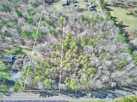 1187 Back Creek Rd, Asheboro, NC 27205