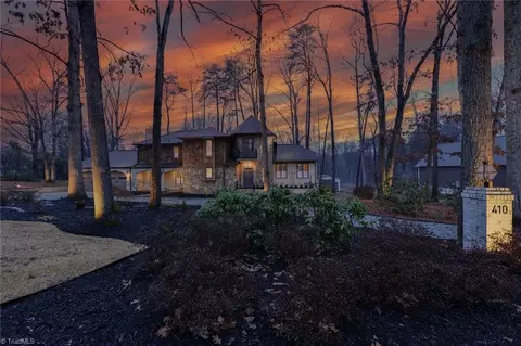 410 Dogwood Trl, Kernersville, NC 27284