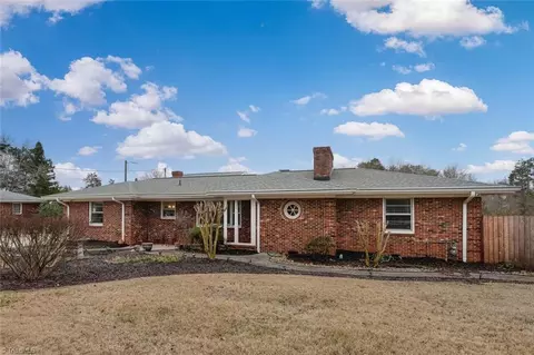 513 Nc Highway 150, Greensboro, NC 27455