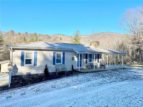 451 Patton Ridge Rd, Deep Gap, NC 28618 photo 1