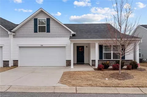 1124 Amberlight Cir, Salisbury, NC 28144
