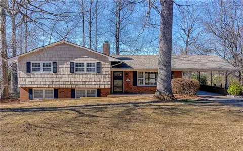 232 Weslo Dr, Kernersville, NC 27284