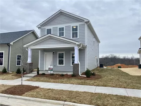 1405 Prospect Hill St, Kernersville, NC 27284
