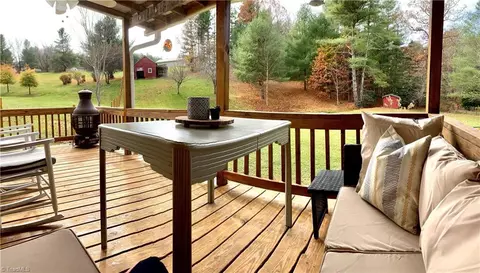 626 Wolfe Rd, Sparta, NC 28675 photo 17