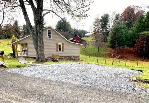 626 Wolfe Rd, Sparta, NC 28675 photo 21