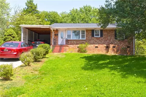 2404 Hardie St, Greensboro, NC 27403