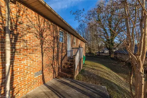 310 Avery Ave, High Point, NC 27265 photo 20