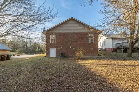 310 Avery Ave, High Point, NC 27265 photo 22