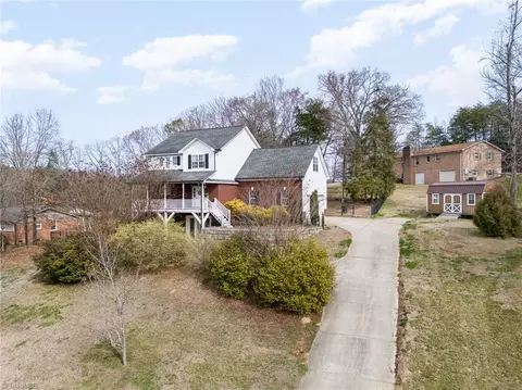 7275 Empire Dr, Mount Pleasant, NC 28124