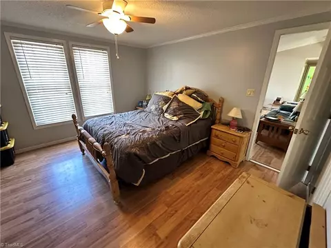 239 Beach Rd, Elkin, NC 28621 photo 9