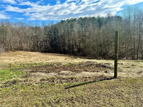 239 Beach Rd, Elkin, NC 28621 photo 20