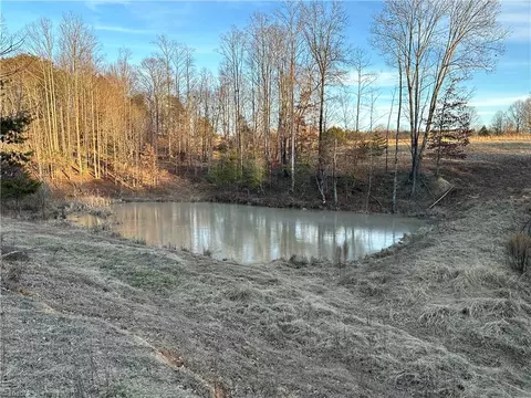 239 Beach Rd, Elkin, NC 28621 photo 23