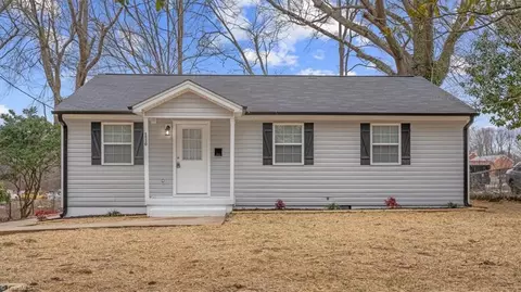 1530 Lovett St, Greensboro, NC 27403