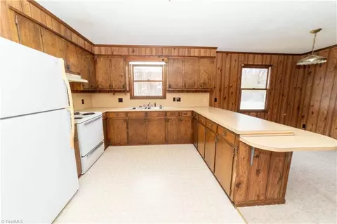 334 Garner Rd, Denton, NC 27239 photo 3