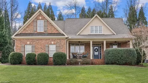 5021 Warm Springs Pt, Greensboro, NC 27455